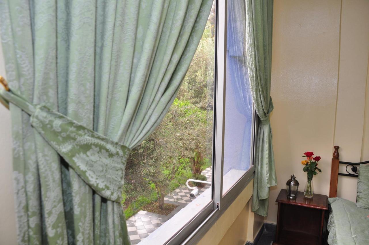 Hotel Ribis Ait Melloul  Luaran gambar