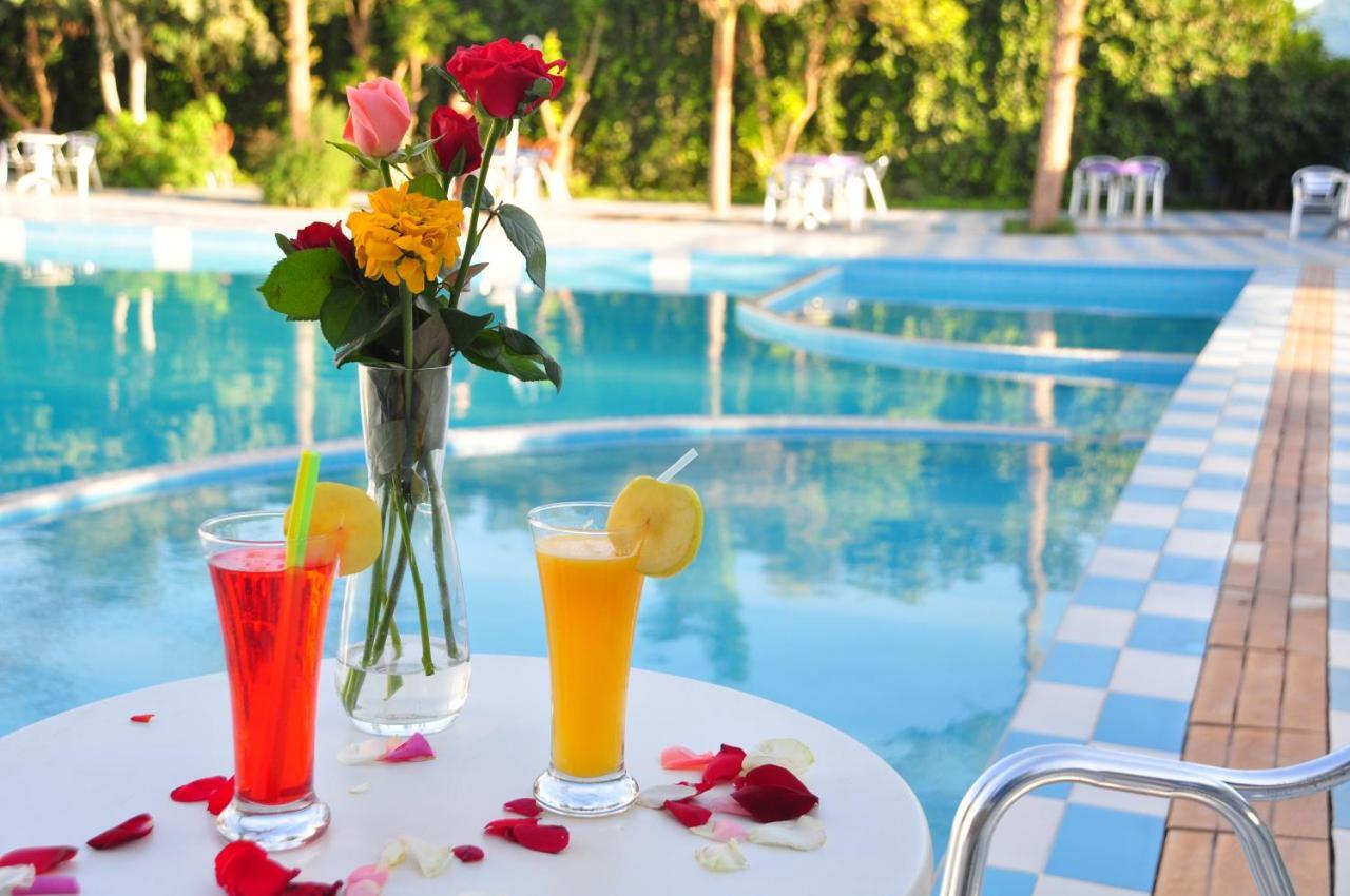 Hotel Ribis Ait Melloul  Luaran gambar
