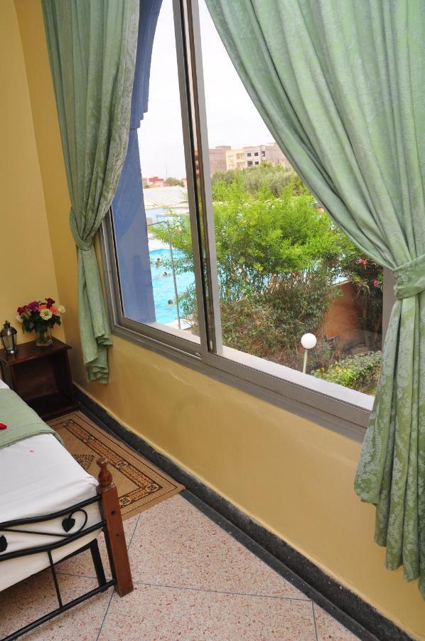 Hotel Ribis Ait Melloul  Luaran gambar