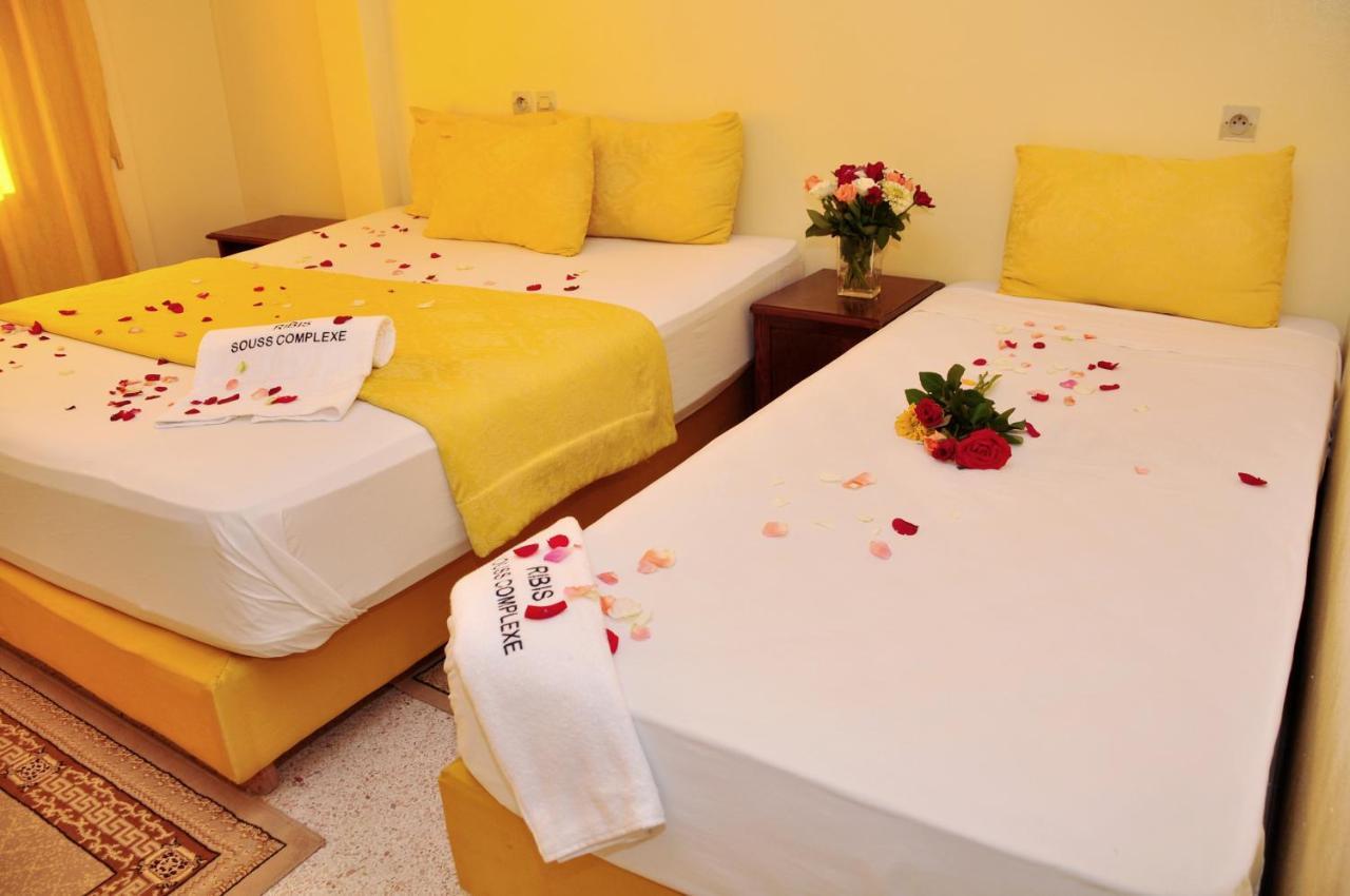 Hotel Ribis Ait Melloul  Luaran gambar