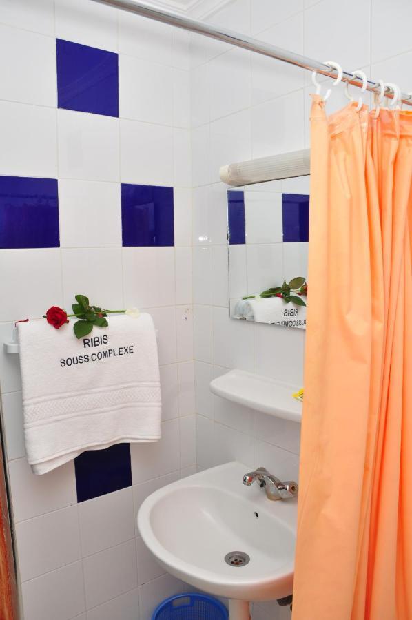 Hotel Ribis Ait Melloul  Luaran gambar